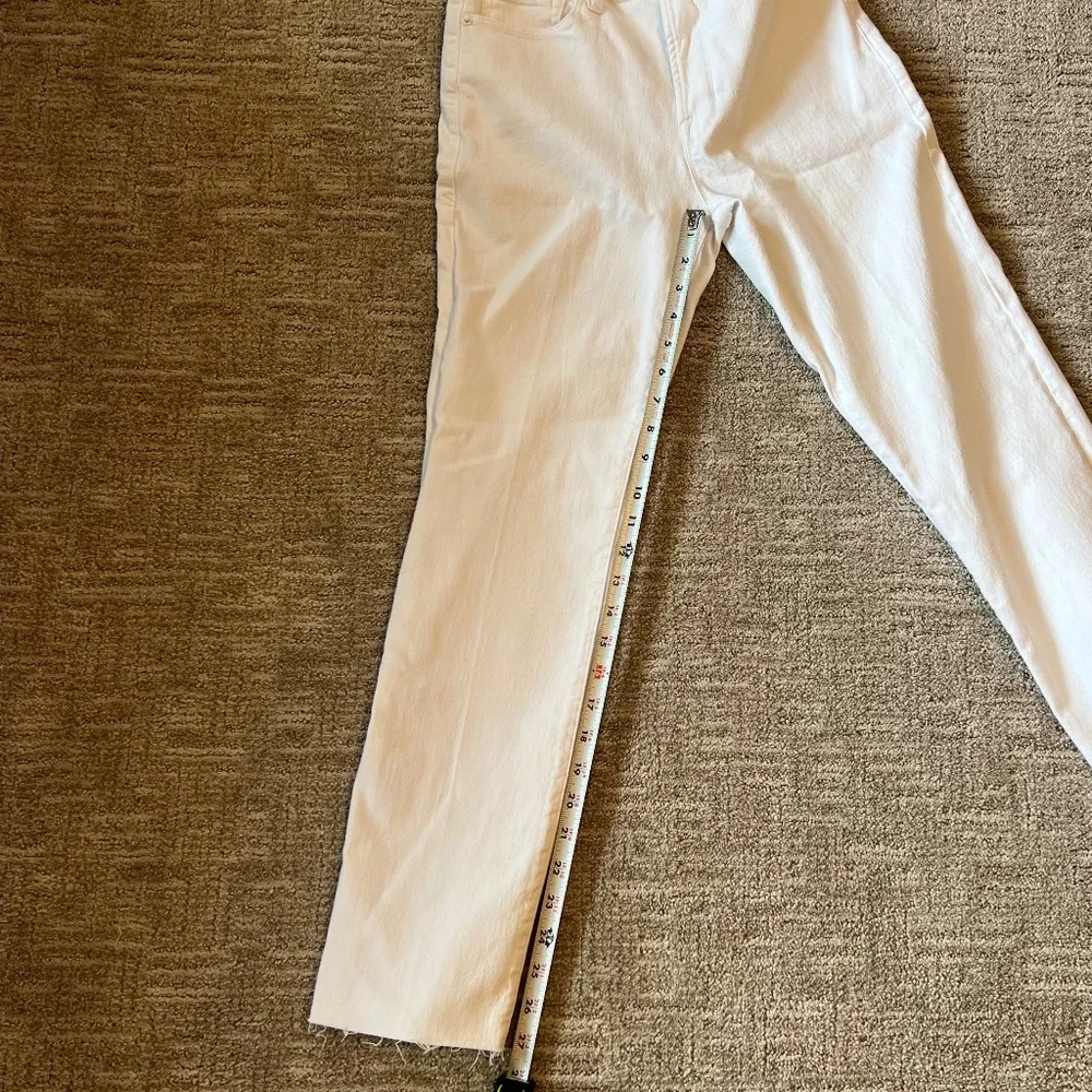 Good American jeans - NWT - Picture 7 of 8